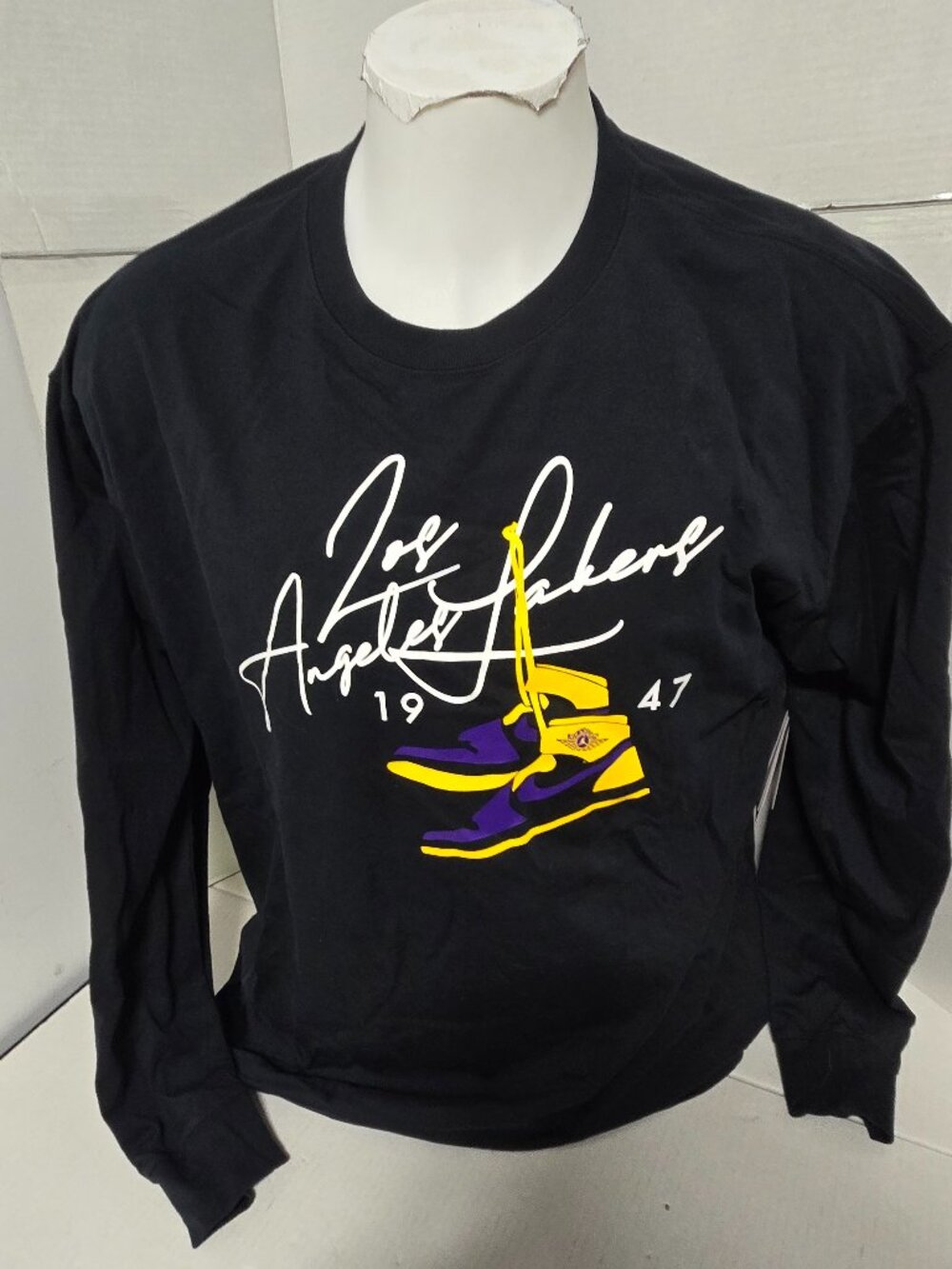 Jordan Brand Los Angeles Lakers Long Sleeve Shirt NWT | Men's Large | NBA Basket